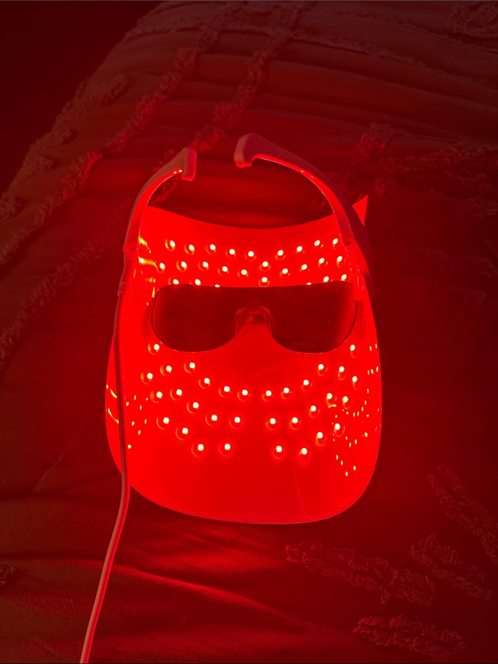 Red LED Phototherapy Face Mask with Shielded Eye Protection